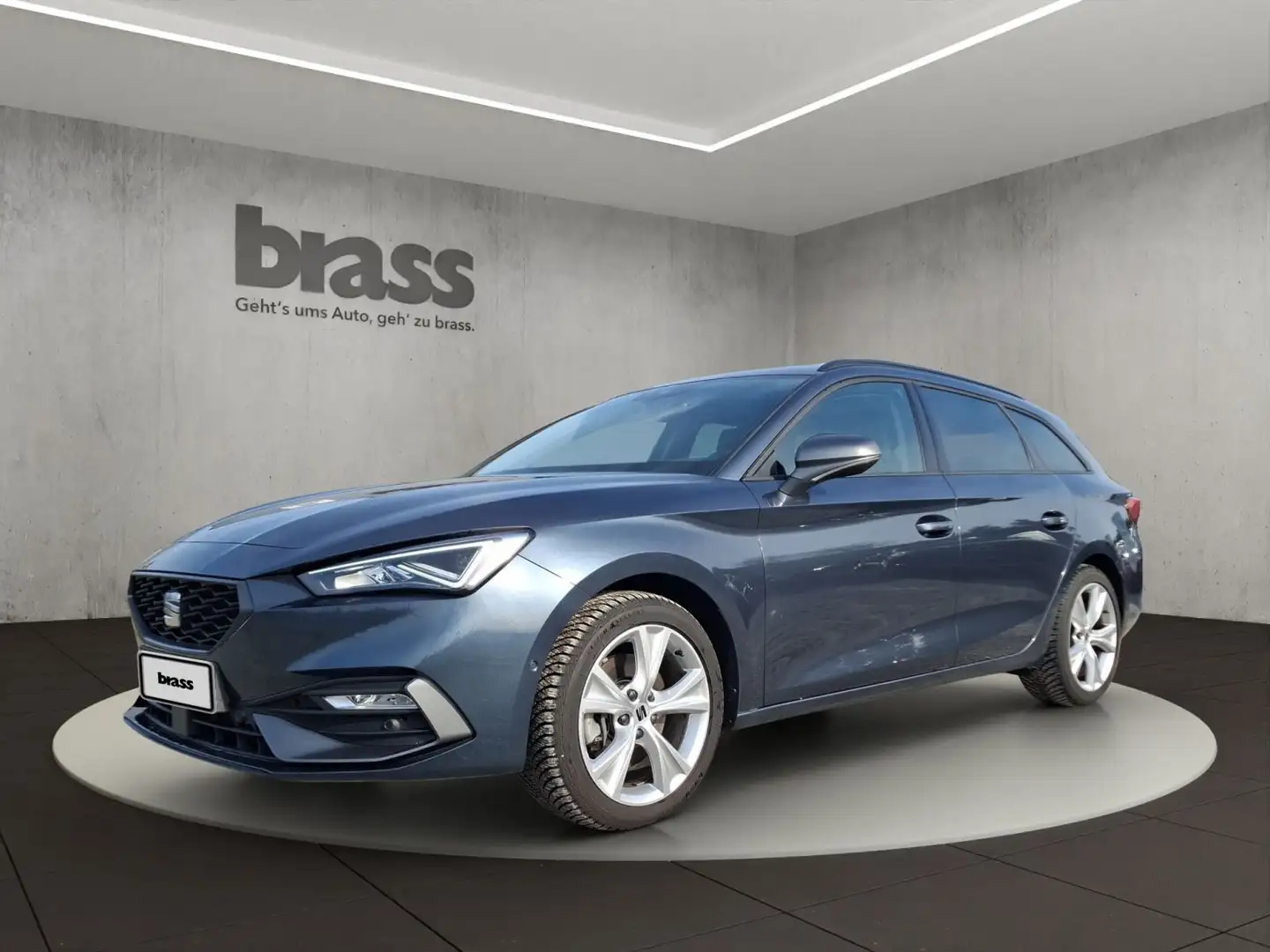 SEAT Leon Sportstourer 2.0 TDI FR Grau - 1
