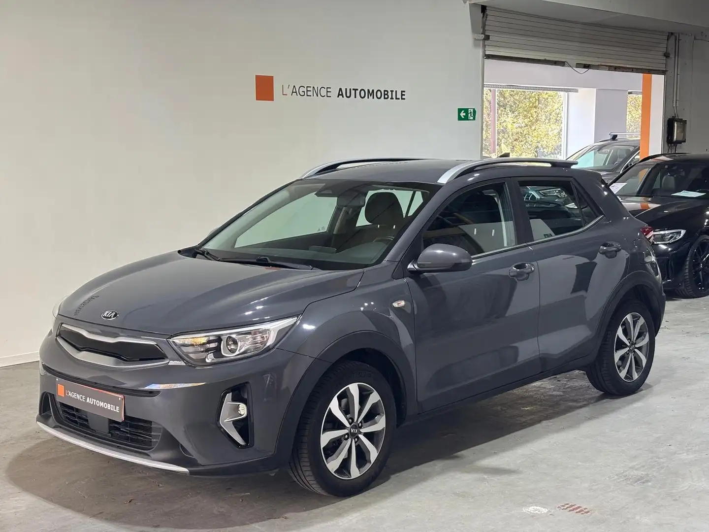 Kia Stonic Garantie concession 2028 Gris - 2