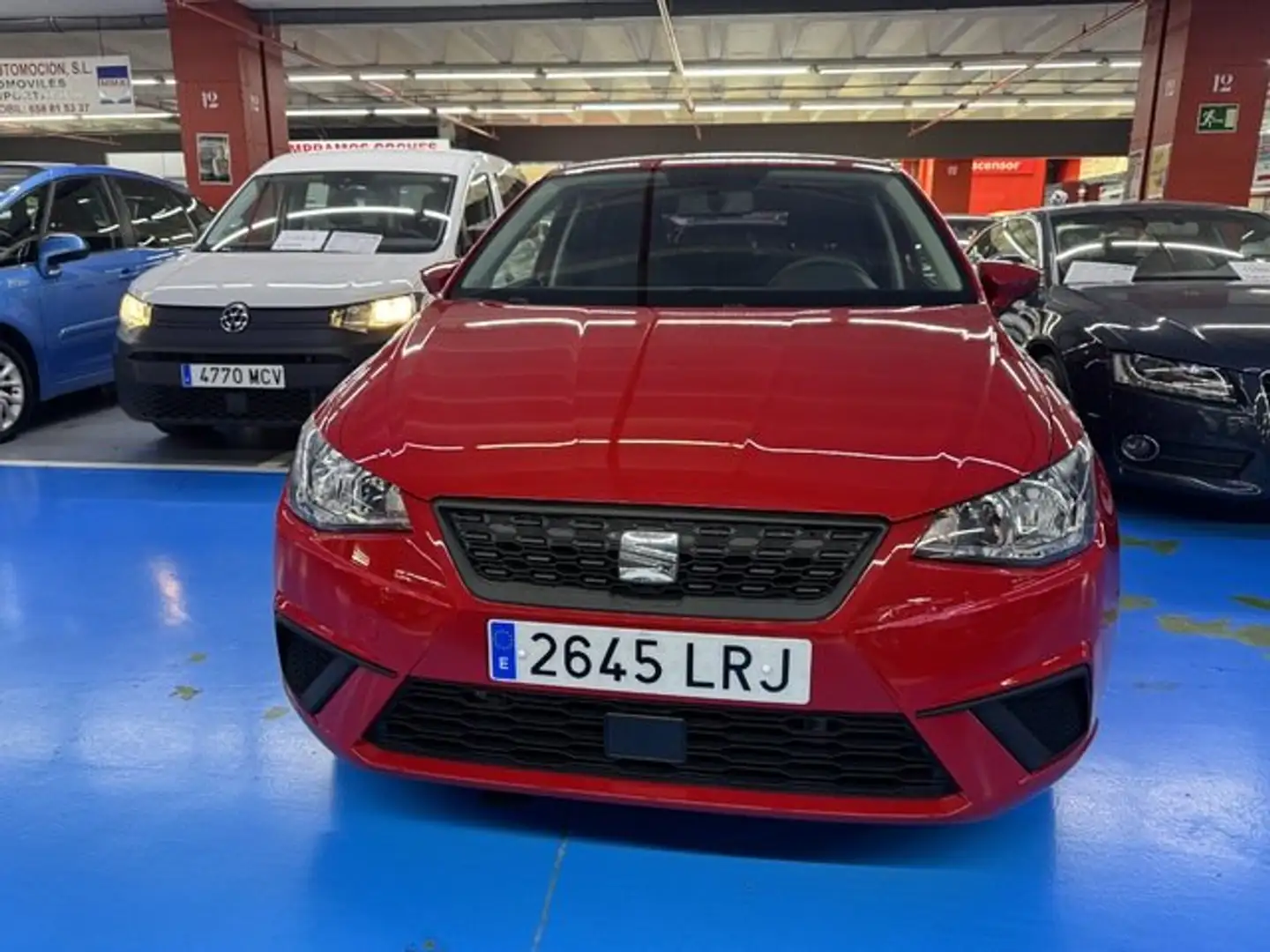 SEAT Ibiza 1.6TDI CR S&S Reference 95 Rojo - 1