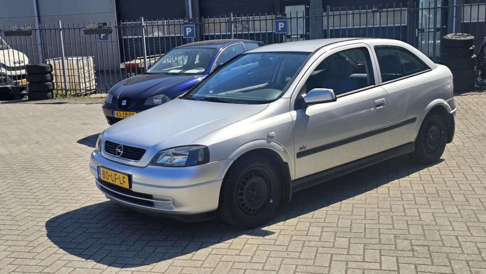 Opel Astra 1.6 Njoy meeneemprijs, betreft inruilkoopje! Grigio - 1