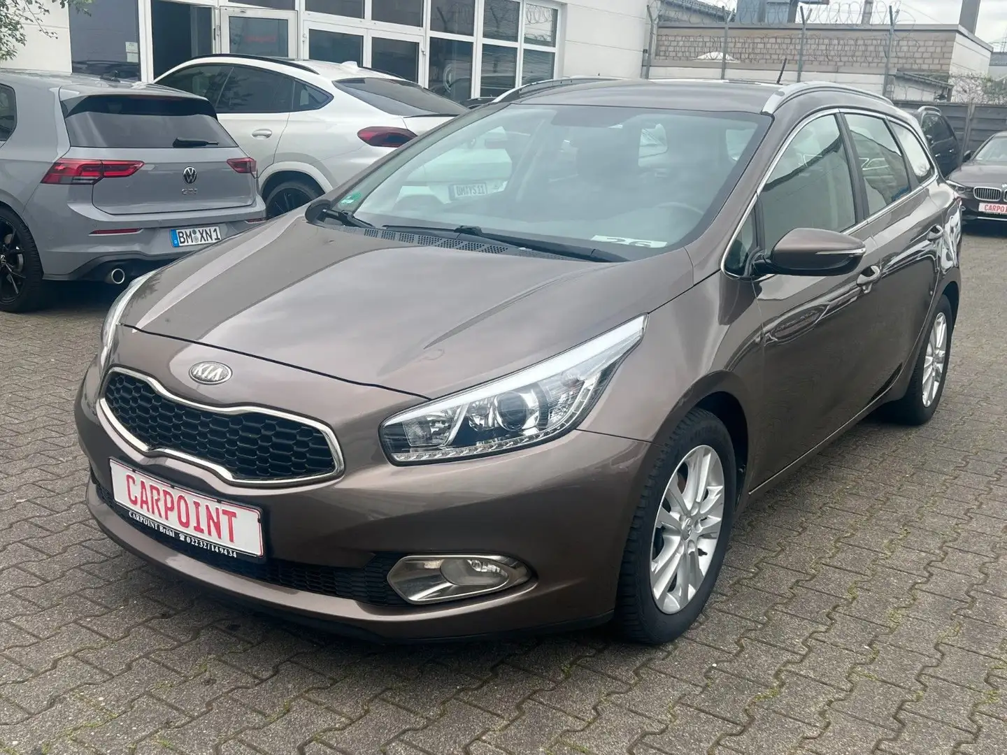 Kia Ceed SW / cee'd SW CEED "VISION"-1.HAND/ KLIMA/ALU/PDC/TEMPOMAT Beige - 1