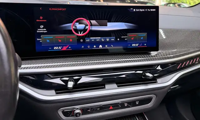 BMW X5 M view 19