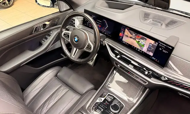 BMW X5 M view 22