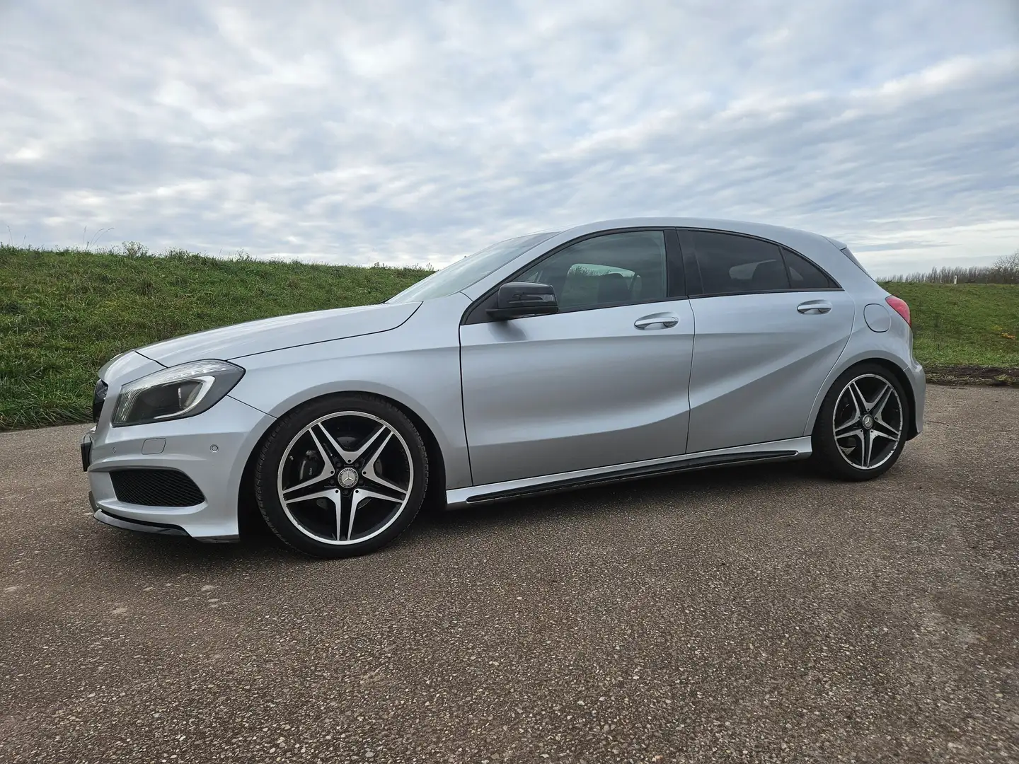 Mercedes-Benz A 180 A 180 Prestige Zilver - 2