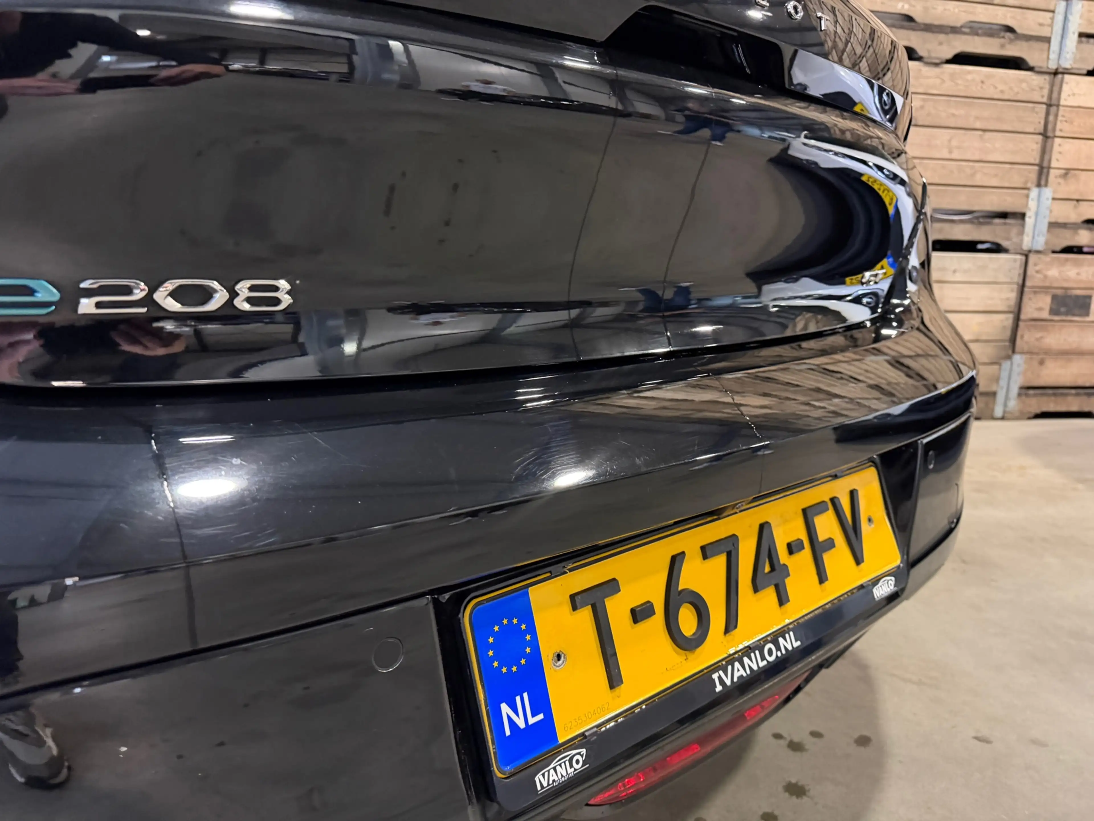 Peugeot e-208 EV GT 350 50 kWh 17"LM, Panorama, Camera, Cruise C — photo 14