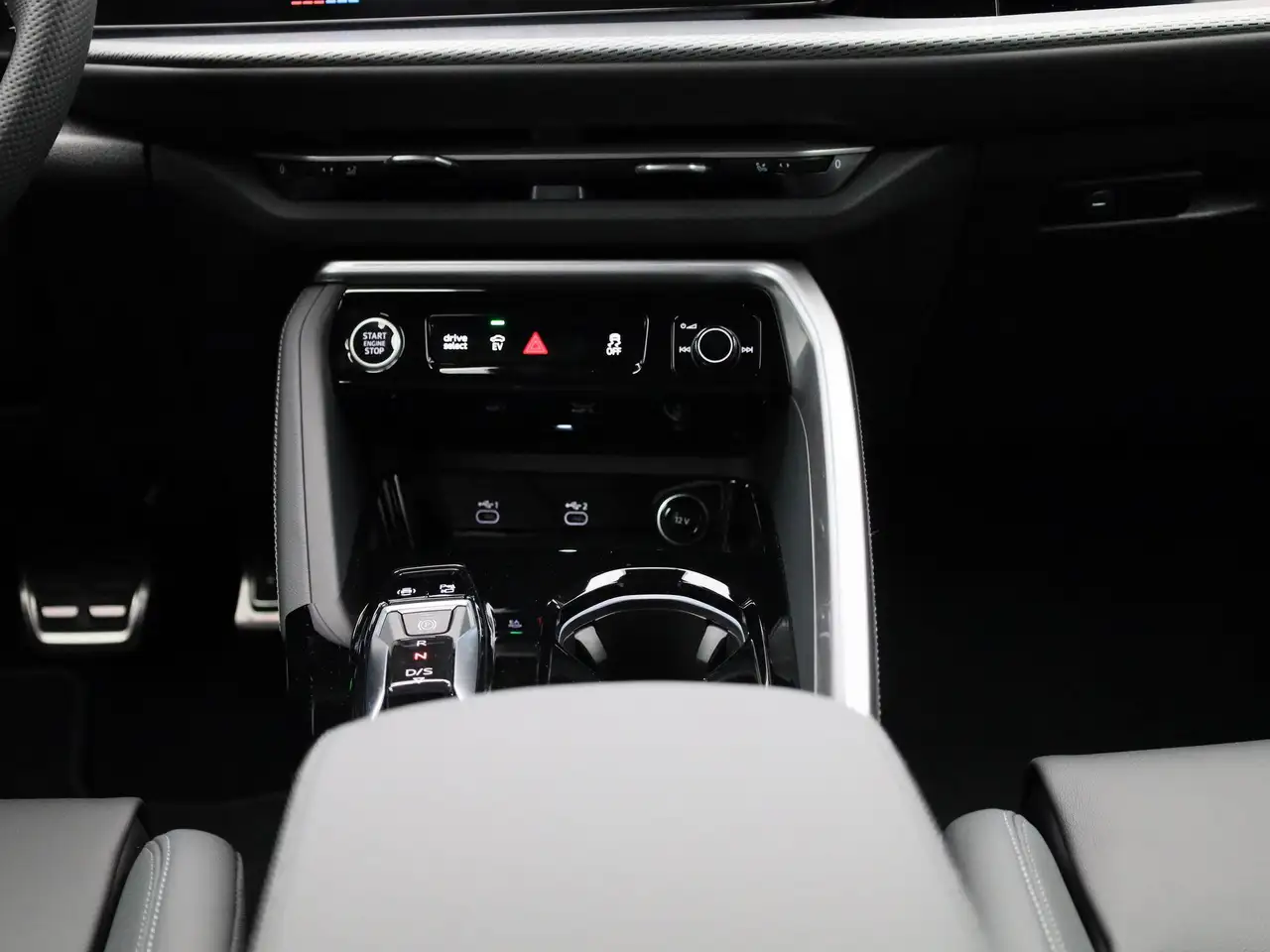 Audi Q5 2026 — фото 10