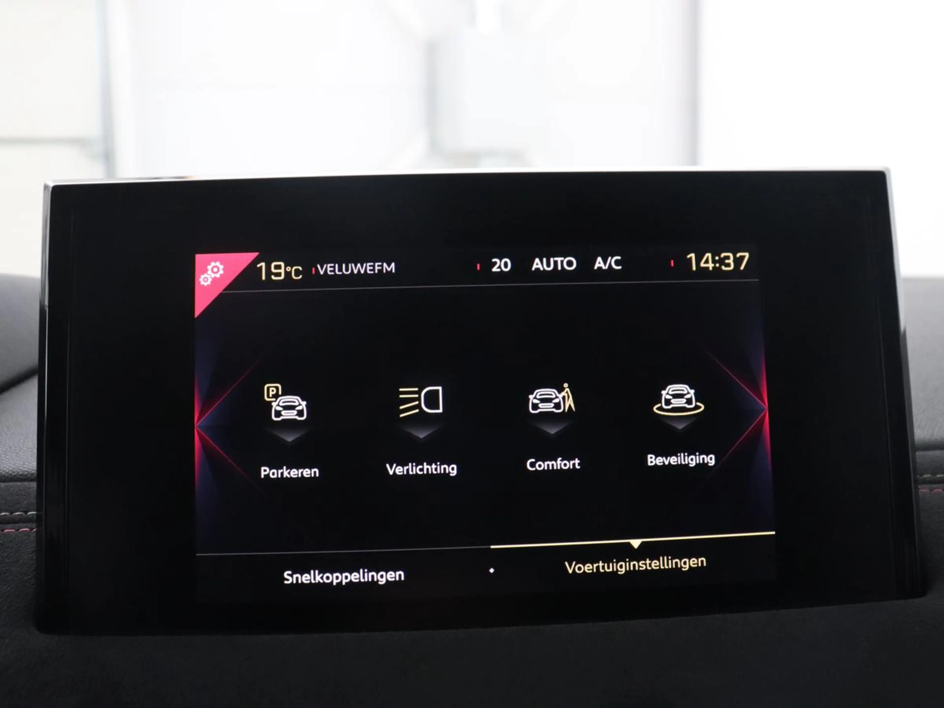 DS Automobiles DS 3 Crossback 1.2 PureTech Performance Line | Cruisecontrol | Ap — photo 18