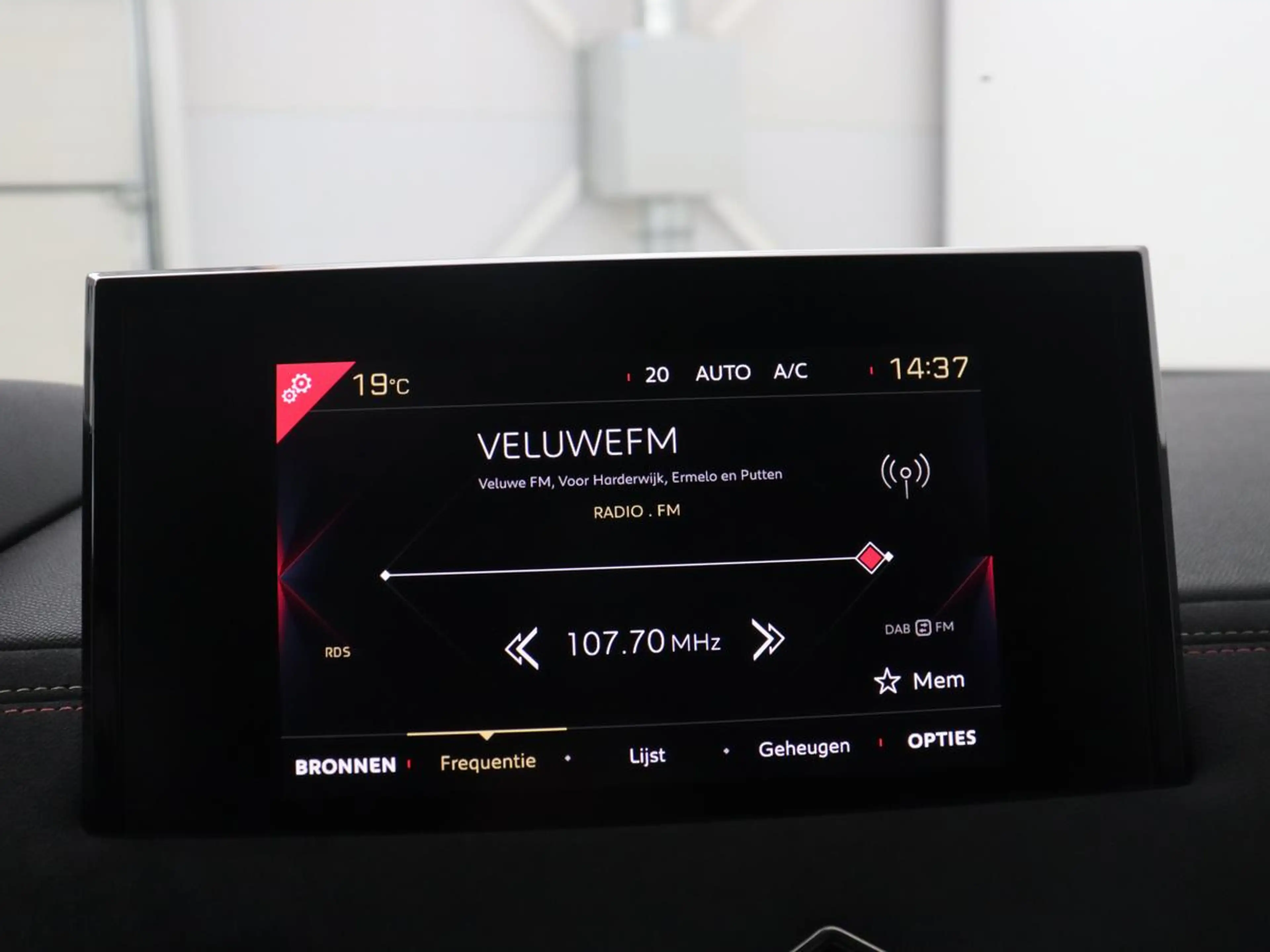 DS Automobiles DS 3 Crossback 1.2 PureTech Performance Line | Cruisecontrol | Ap — photo 15