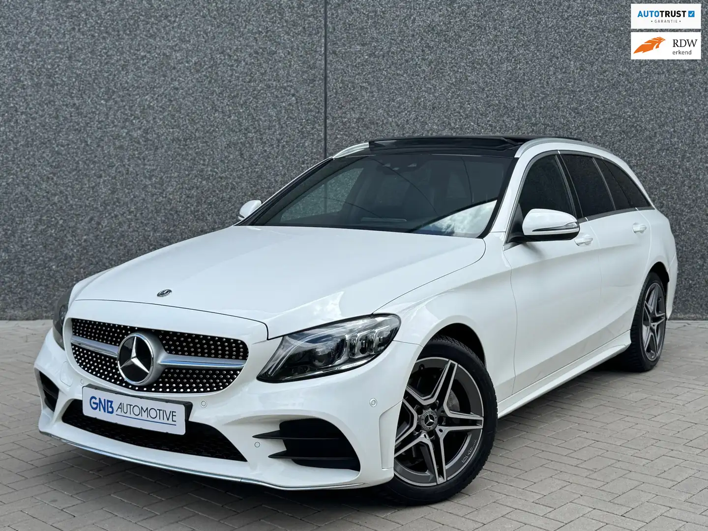 Mercedes-Benz C 200 C200 AMG 4matic | Pano | Dodehoek assist | Lane as Weiß - 1