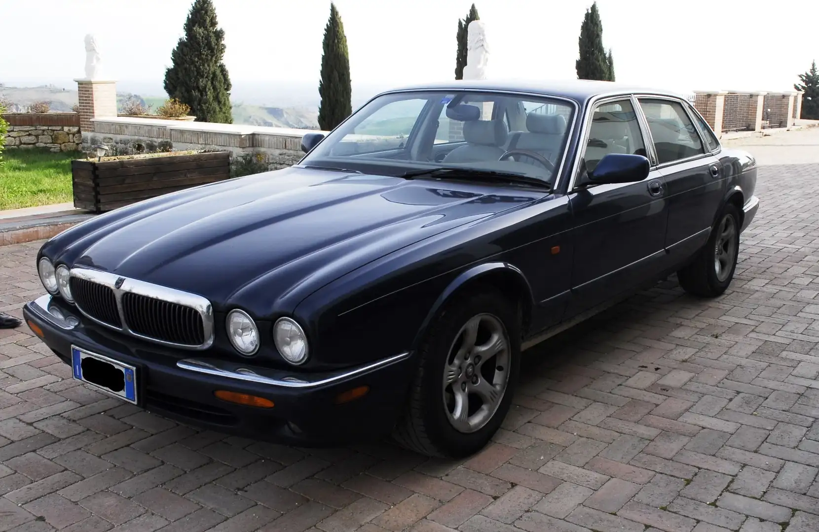 Jaguar XJR 4.0 100 - 2