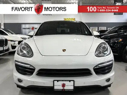 White 2013 Porsche Cayenne AWD SUV / Crossover All-Wheel Drive 8-Speed Automatic