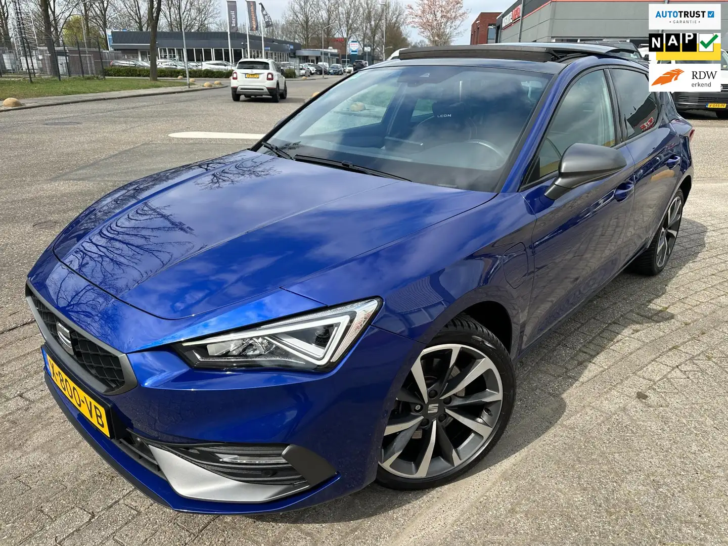 SEAT Leon 1.4 TSI eHybrid PHEV 225PK FR DSG SPORT VITRUAL PA Синій - 1