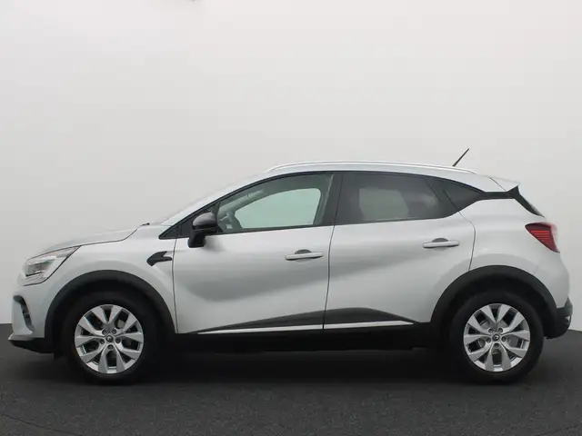 Renault Captur view 2