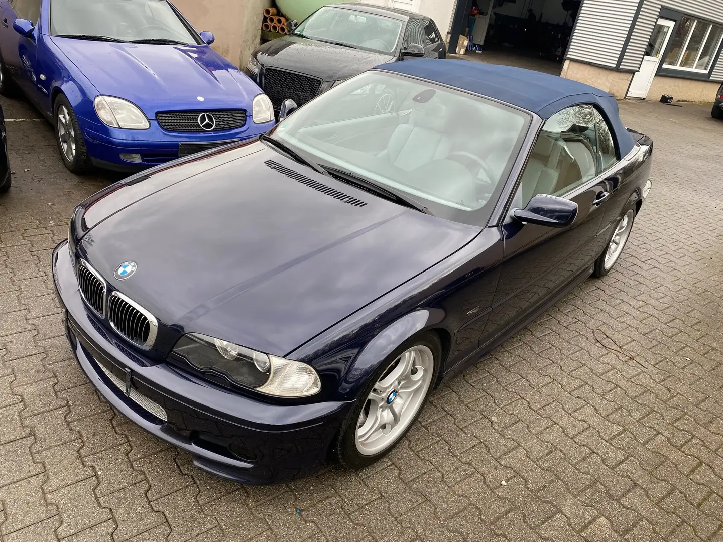 BMW 330 Ci M-Paket VOLLAUSSTATTUNG 2.Hd Schalter Tuv 10/25 Blau - 2