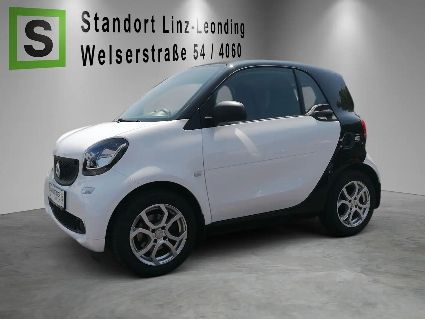 smart forTwo FORTWO coupe 1,0 Weiß - 1