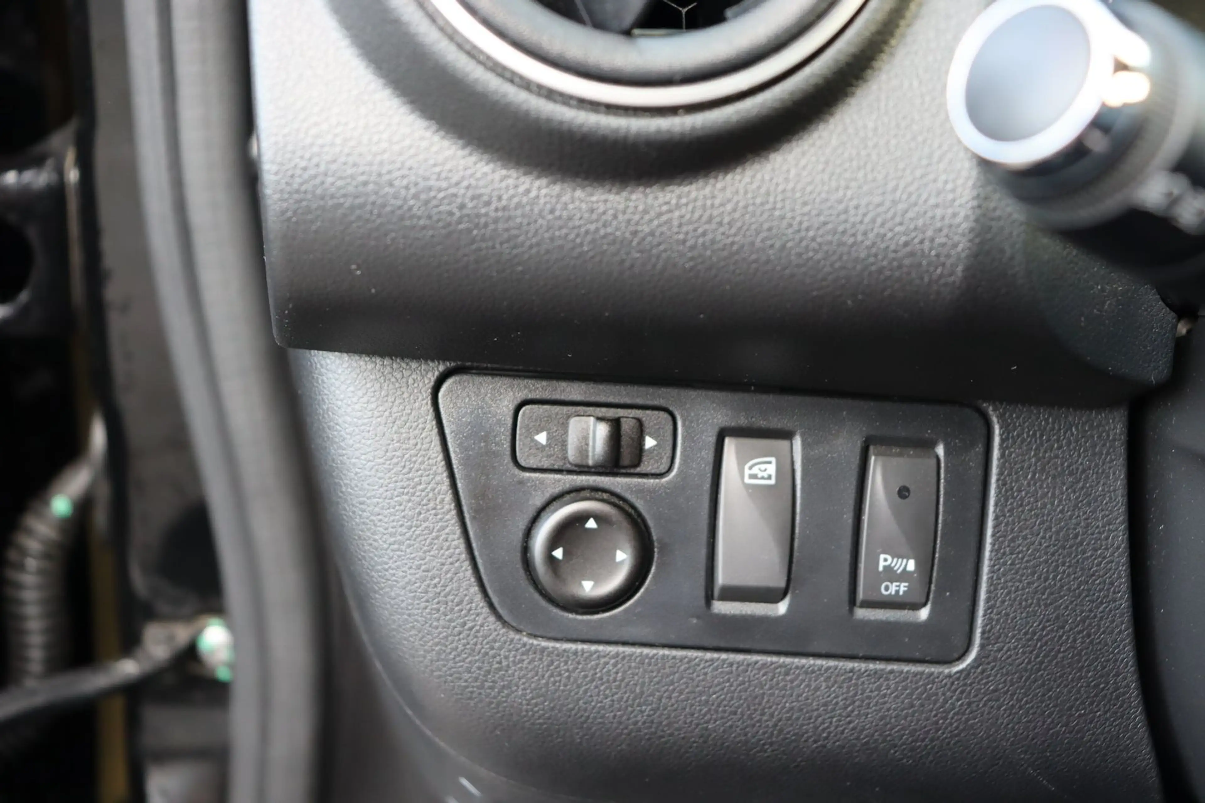 Dacia Spring Electric Comfort Plus — photo 15