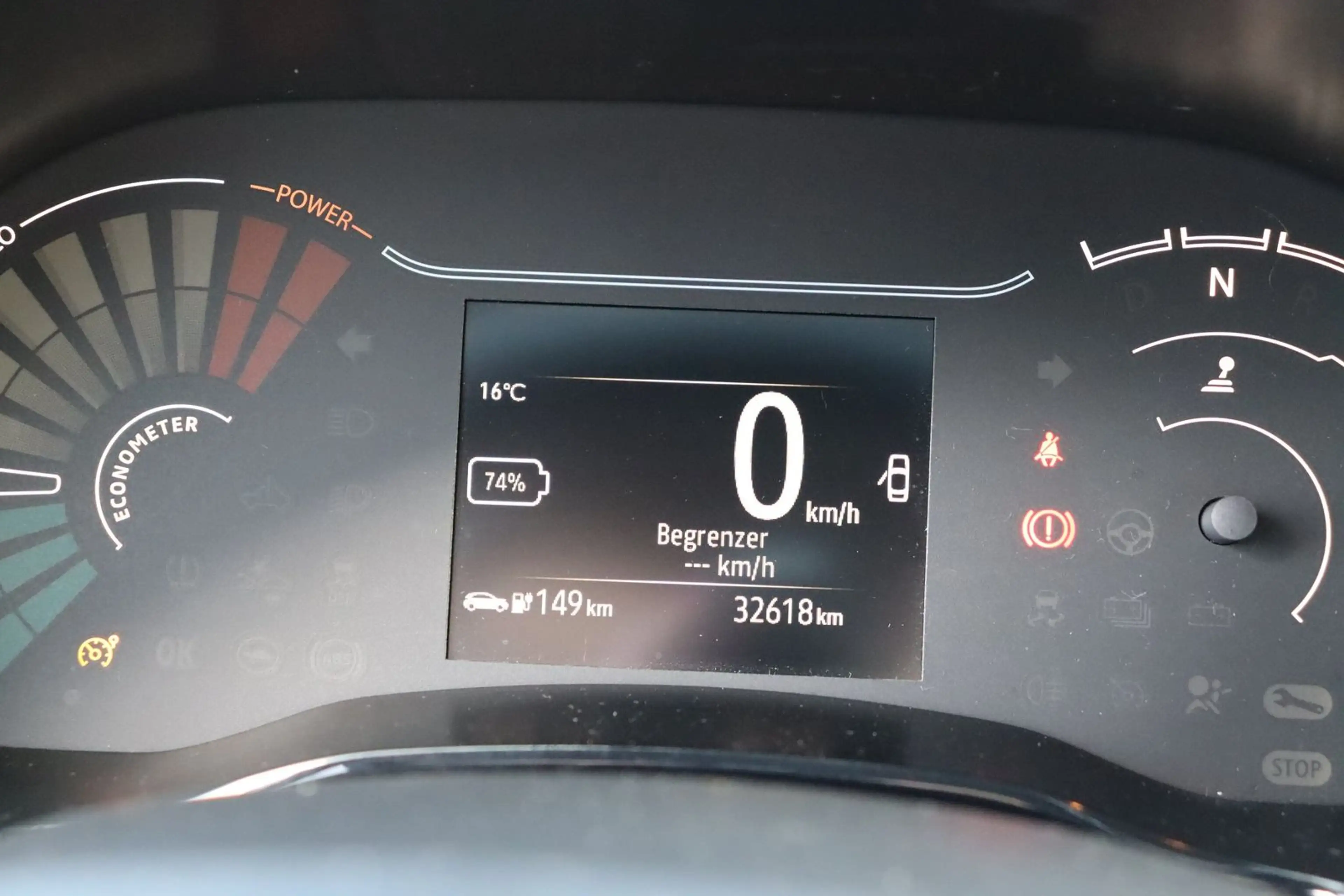 Dacia Spring Electric Comfort Plus — photo 13