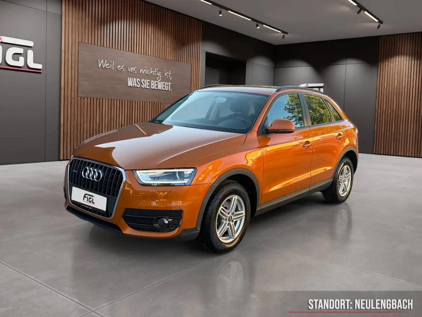 Audi Q3 2.0 TFSI QUATTRO | NUR 72.000 KM | ALLRAD | GEBRAUCHTWAGENGARANTIE | SAMOAORANGE Orange - 1