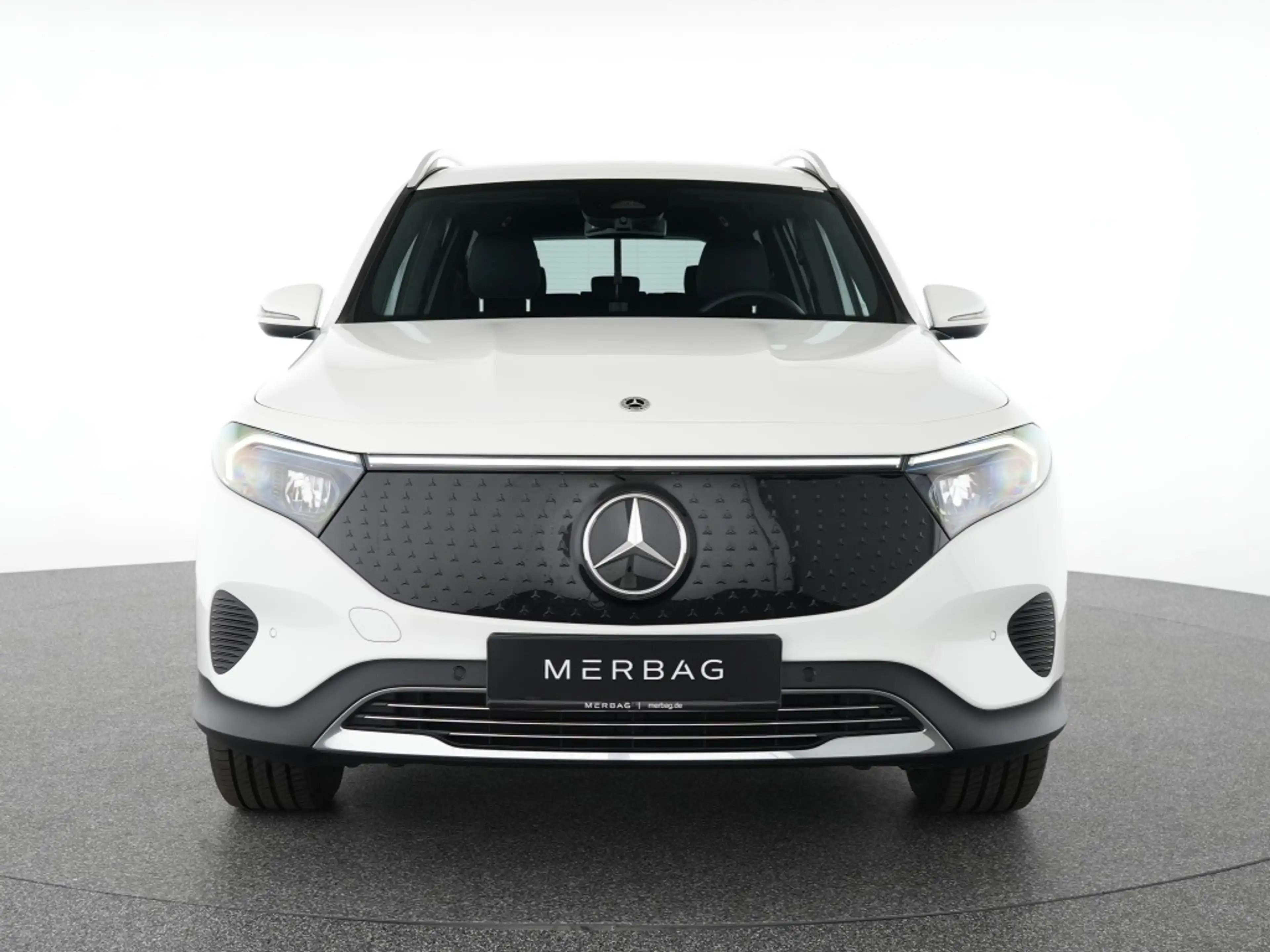 Mercedes-Benz EQB 300 4M Progressive Advanced LED  Distronic — photo 2