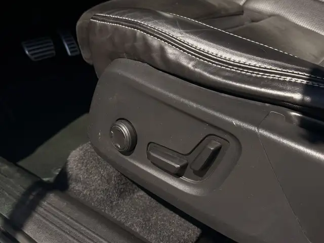Volvo XC40 view 6