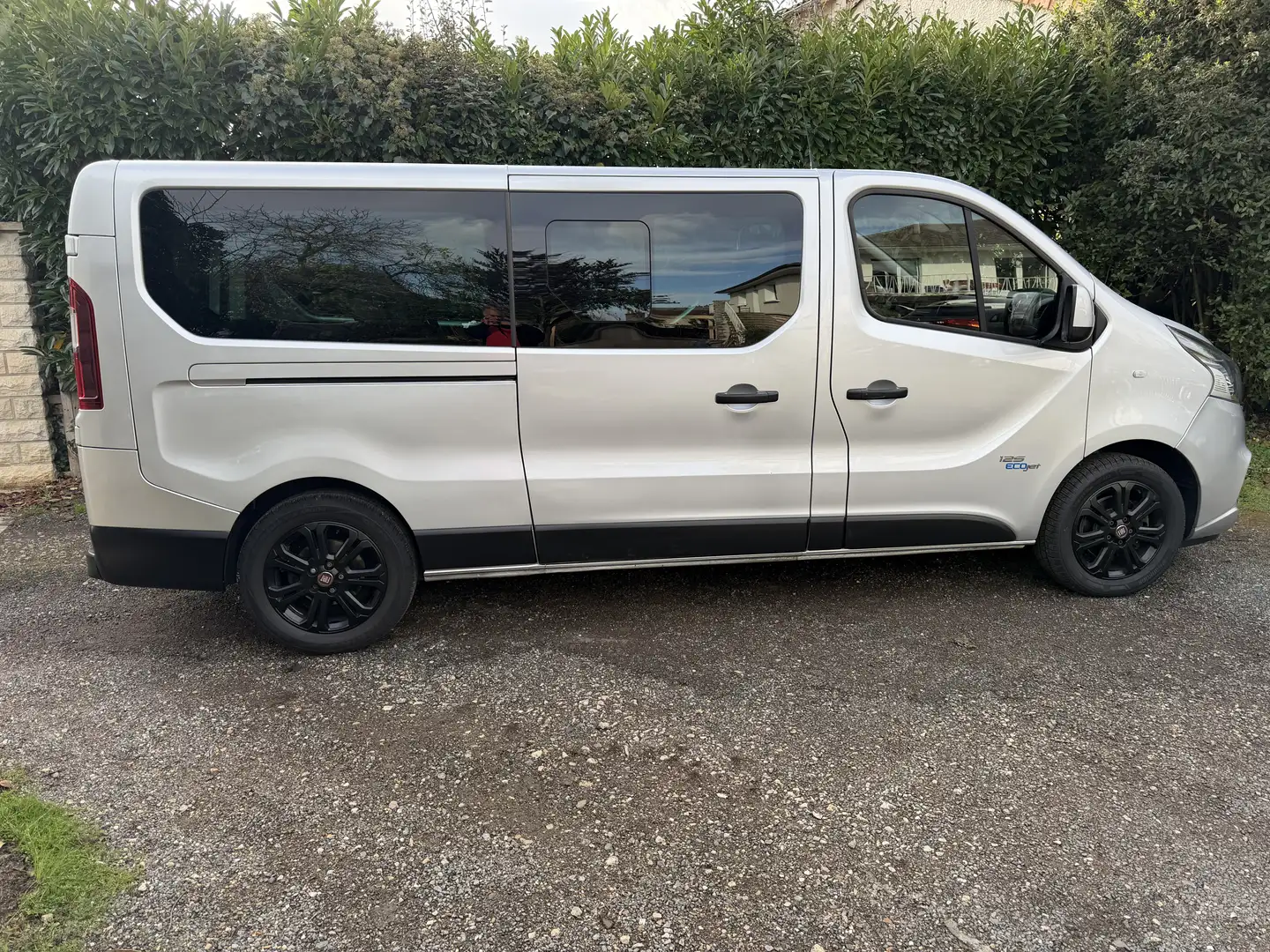 Fiat Talento Panorama 1.2 LH1 1.6 Multijet 125 Gris - 1