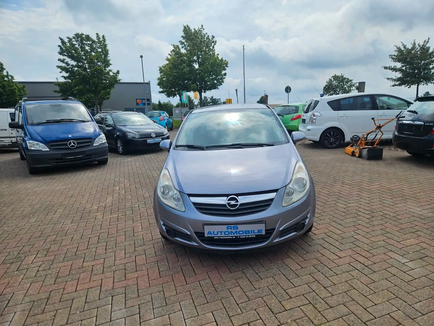 Opel Corsa D Edition Klima Gris - 2
