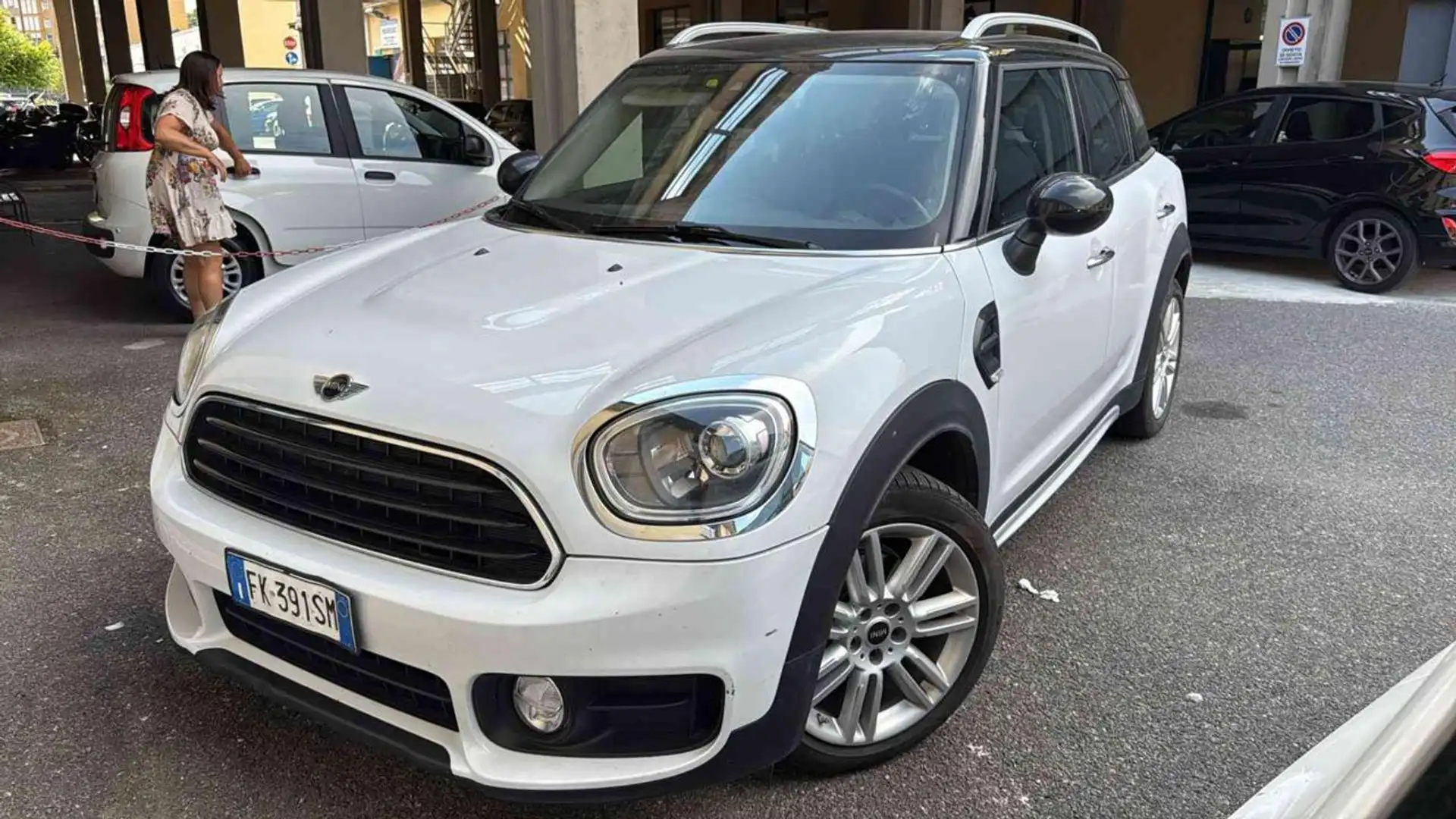 MINI Cooper Countryman 1.5 Bianco - 1