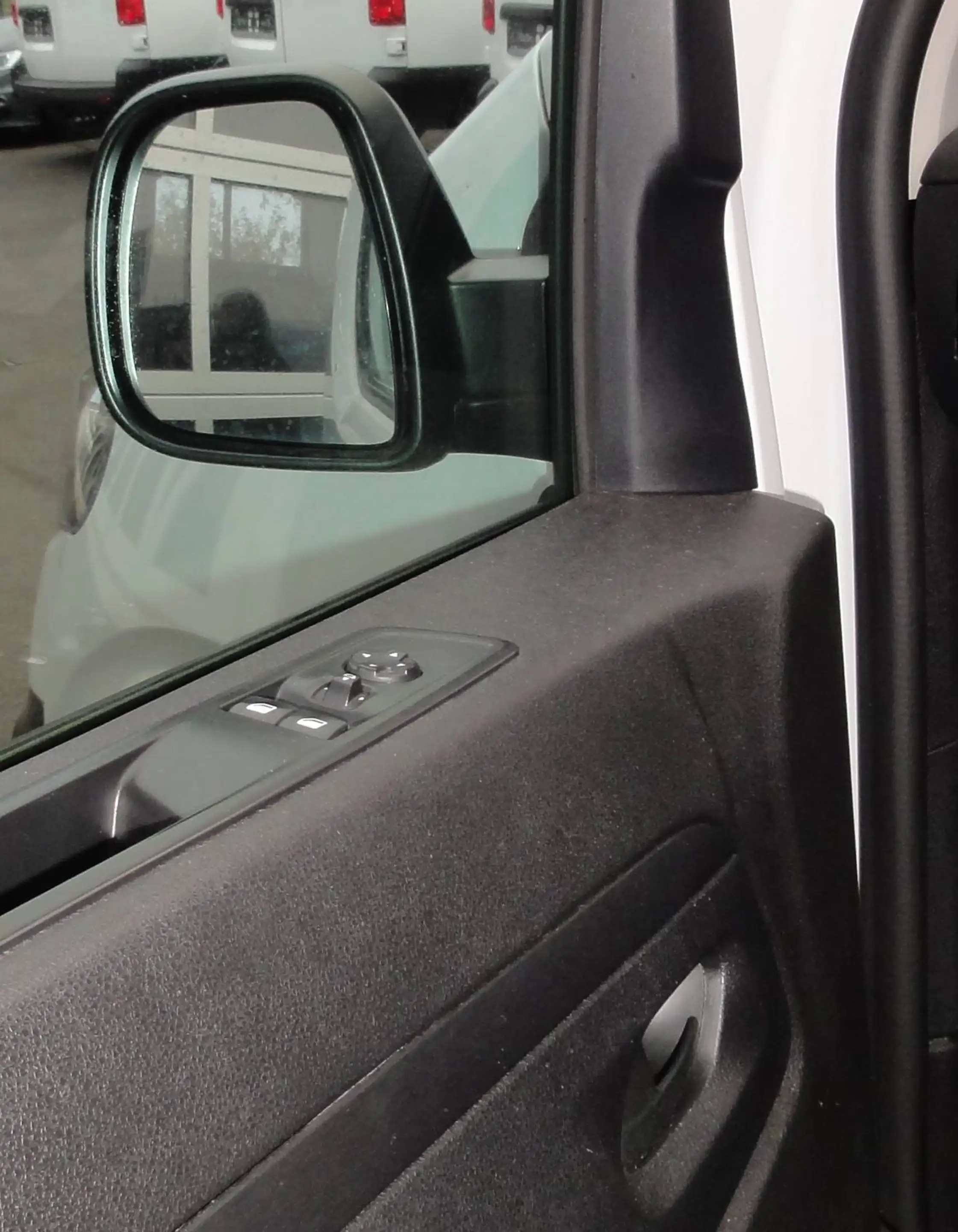 Peugeot Expert Expert Kasten1,5 l HDI 88 KW Navi H1L2 Klima LKW — photo 10