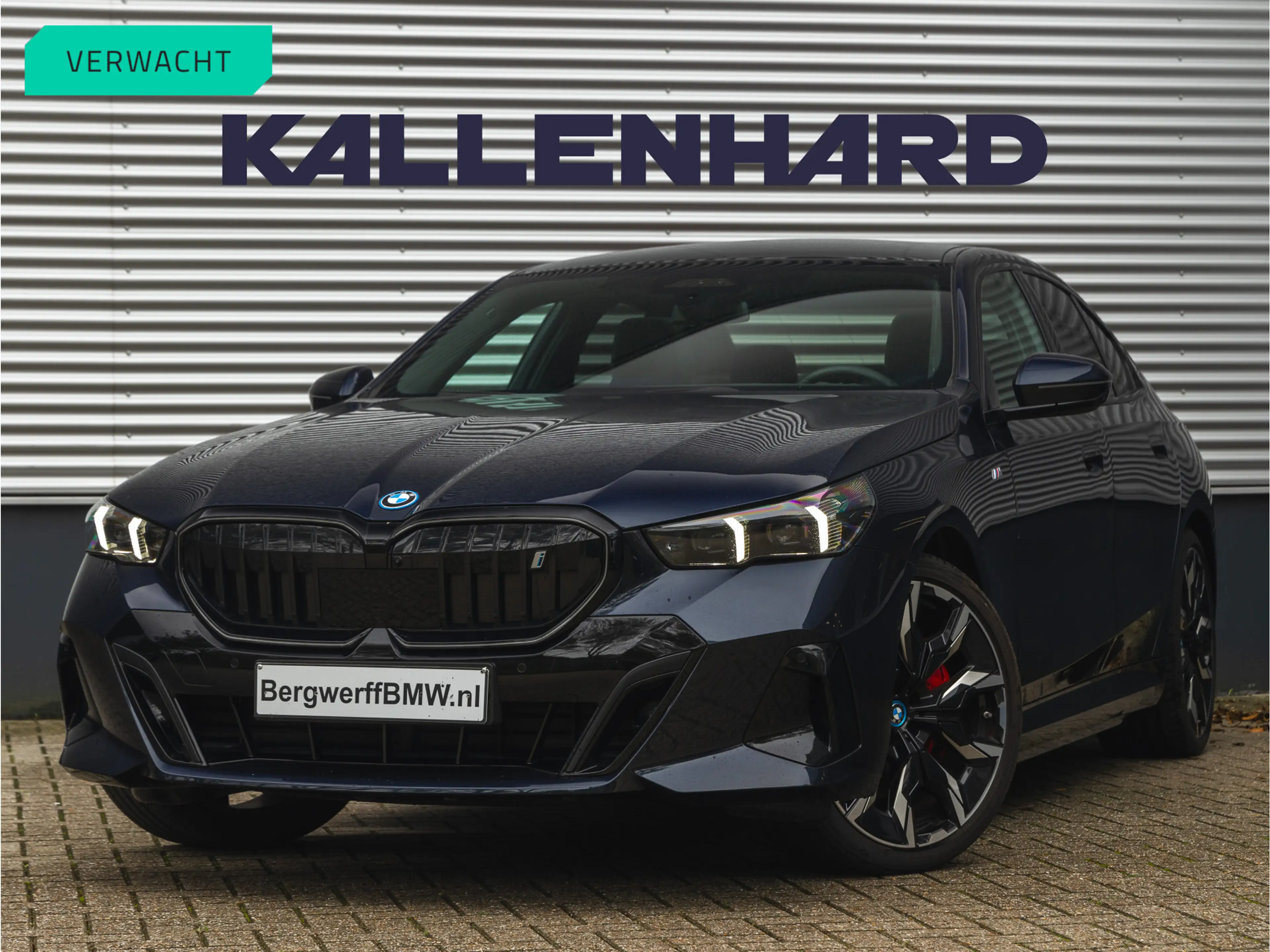 BMW i5 eDrive40 M-Sport Pro - Pano - Driving + Parking As