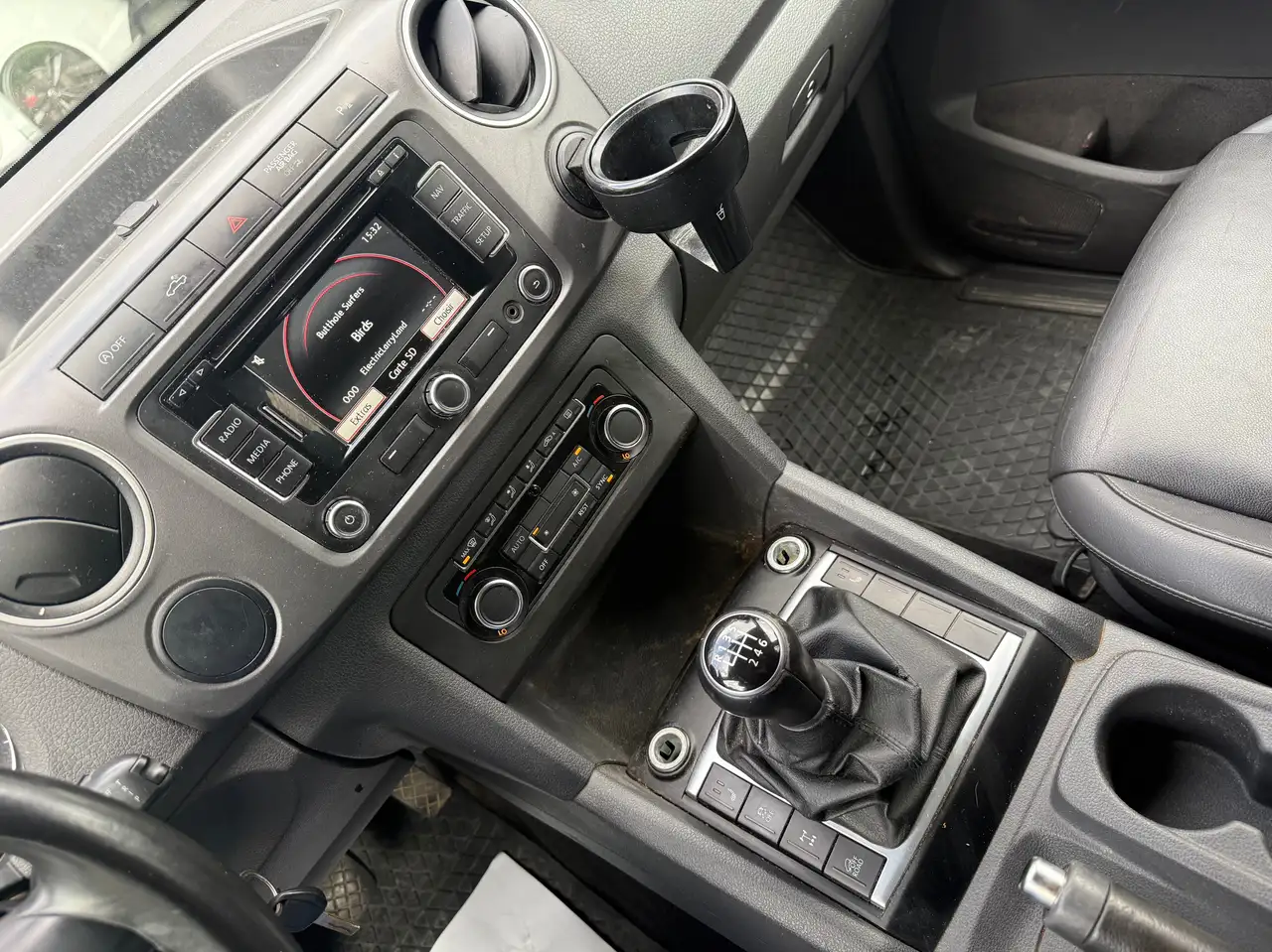 Volkswagen Amarok 2.0 BiTDI 4Motion Double Cabine | 179 ch | BVM | Cuir | GPS | Radars AV/AR | Hard-top | Pack Sport