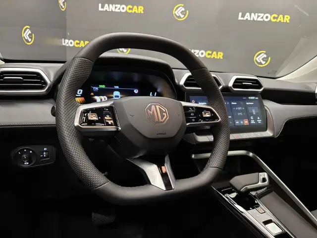 MG ZS view 8