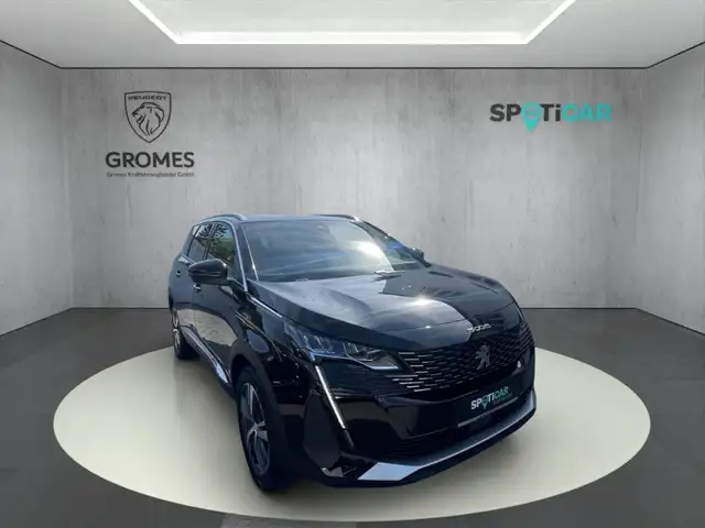 2024 Peugeot 5008 in Black for sale