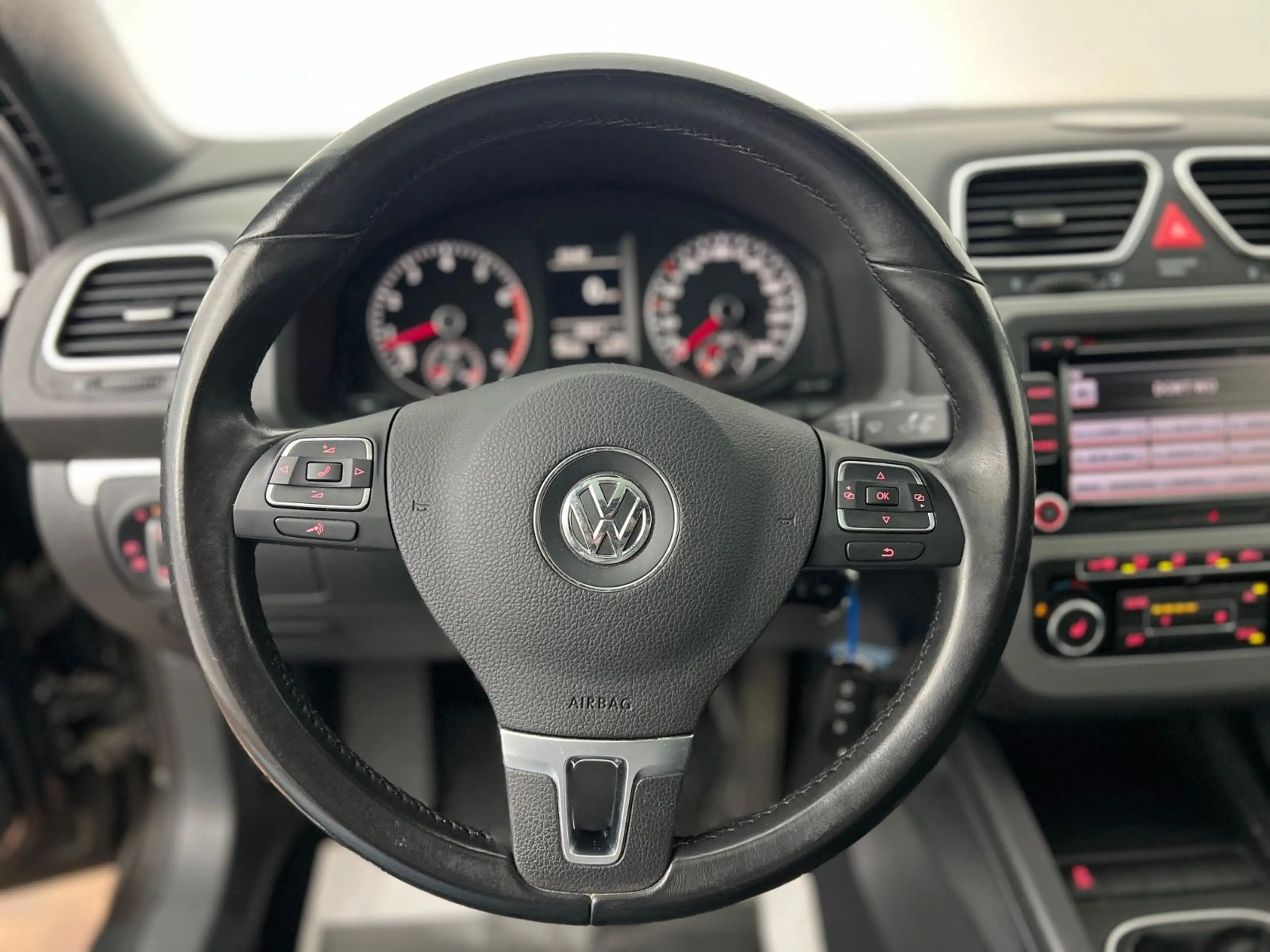 Volkswagen Eos / 2.HD / GARANTIE / NUR 43.tKM / SITZHEIZUNG — photo 16