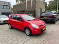 Hyundai i20 1.2i i-Drive Airco NAP APK tot 10-07-2026 Rood - thumbnail 3