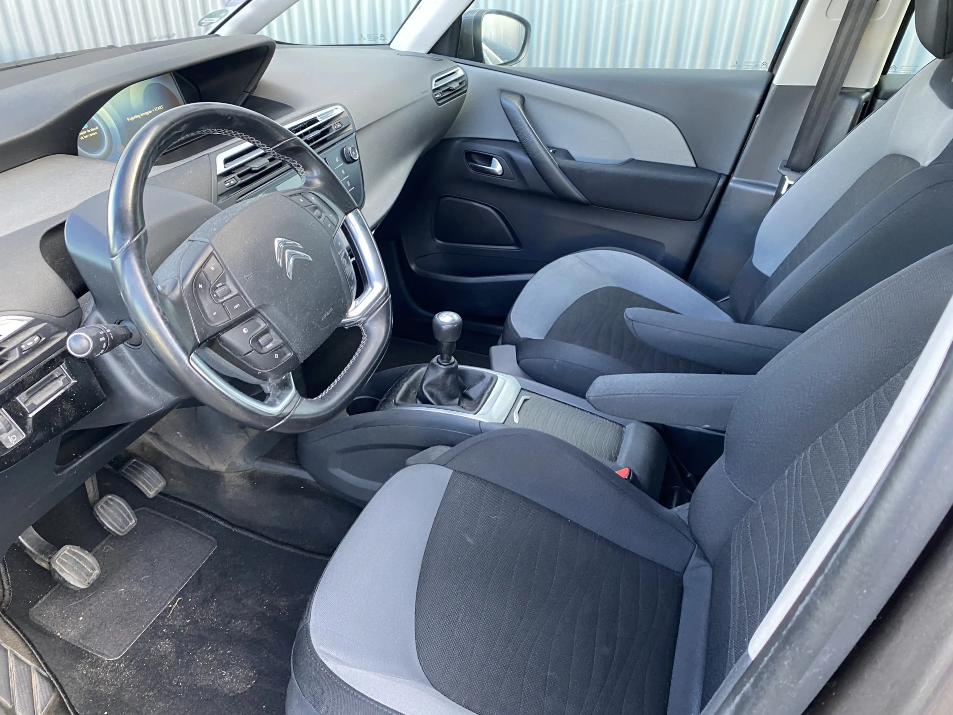 Citroen Grand C4 Picasso 1.2 PureTech Business 7p. Clima, Navi, CC, PDC, LM — photo 4