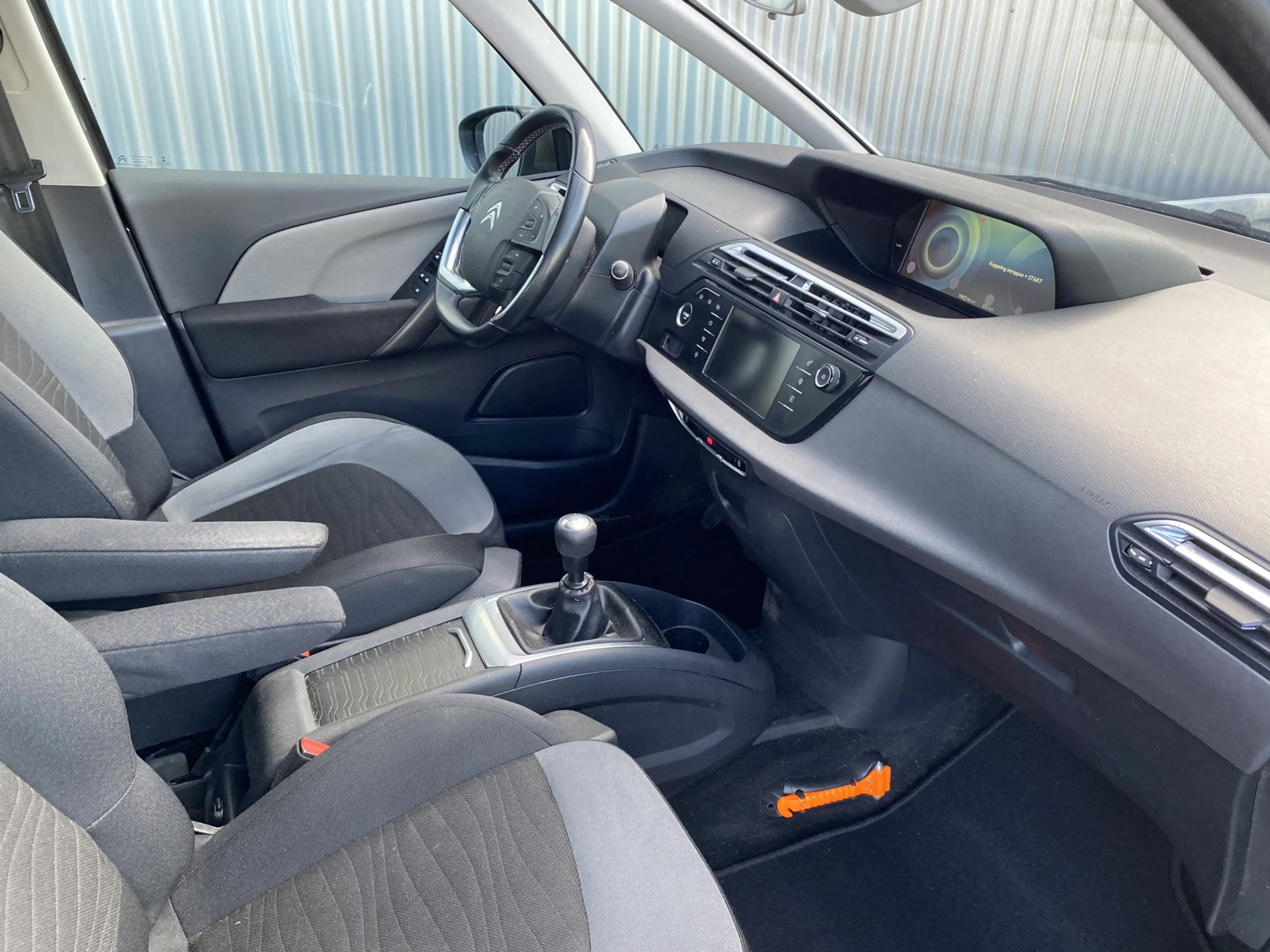 Citroen Grand C4 Picasso 1.2 PureTech Business 7p. Clima, Navi, CC, PDC, LM — photo 17