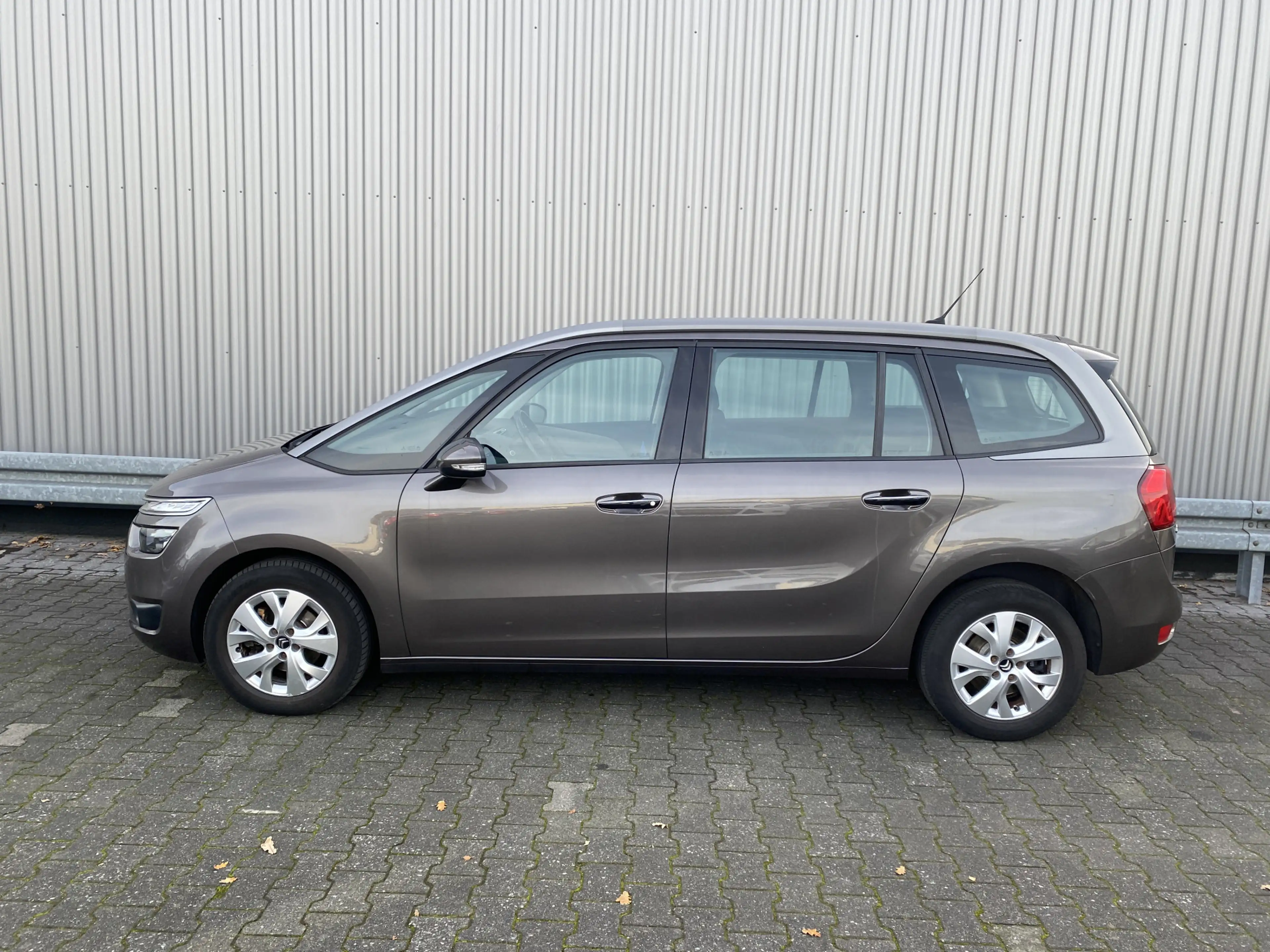 Citroen Grand C4 Picasso 1.2 PureTech Business 7p. Clima, Navi, CC, PDC, LM — photo 10