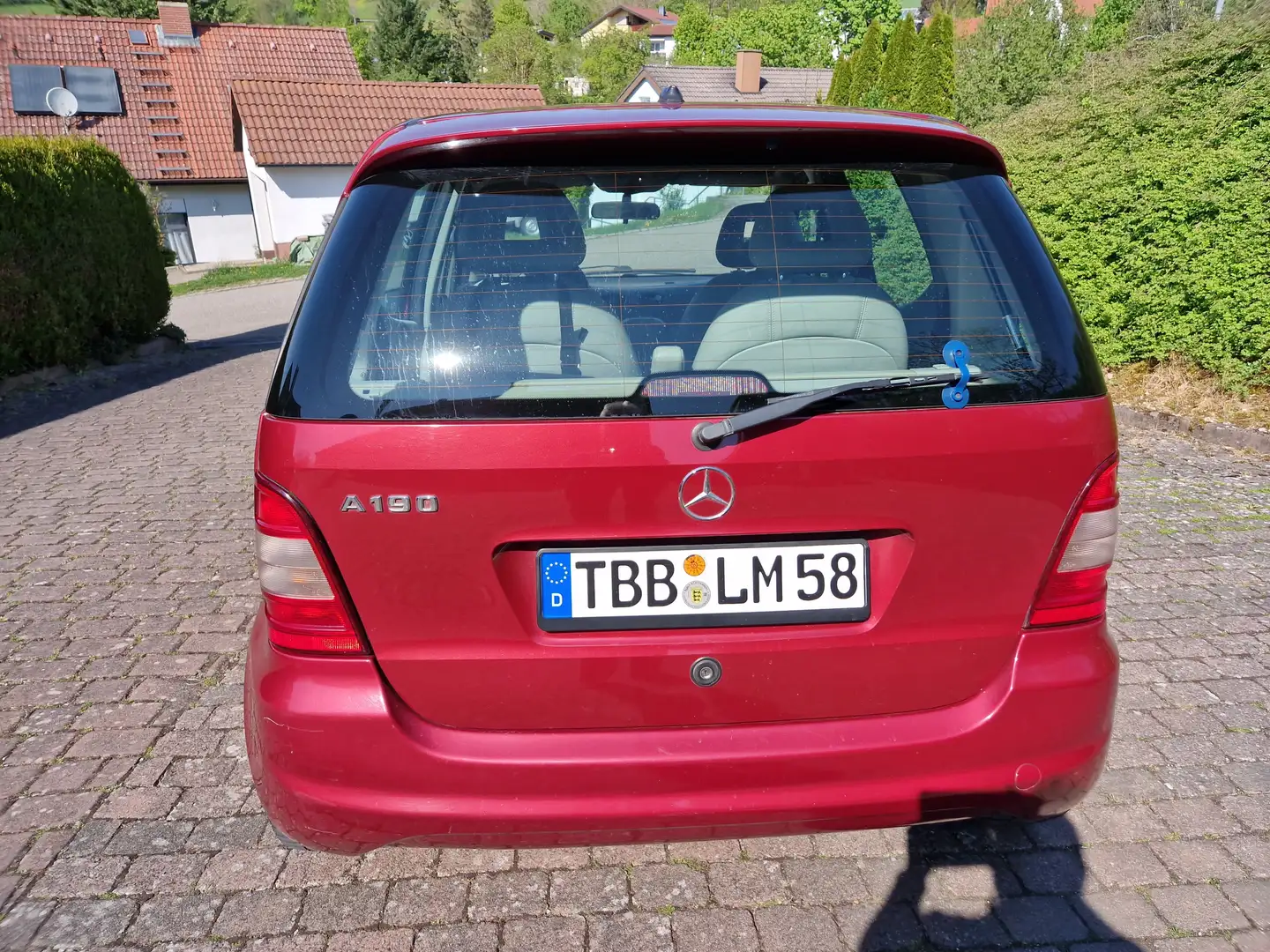Mercedes-Benz A 190 A 190 Elegance Rot - 2