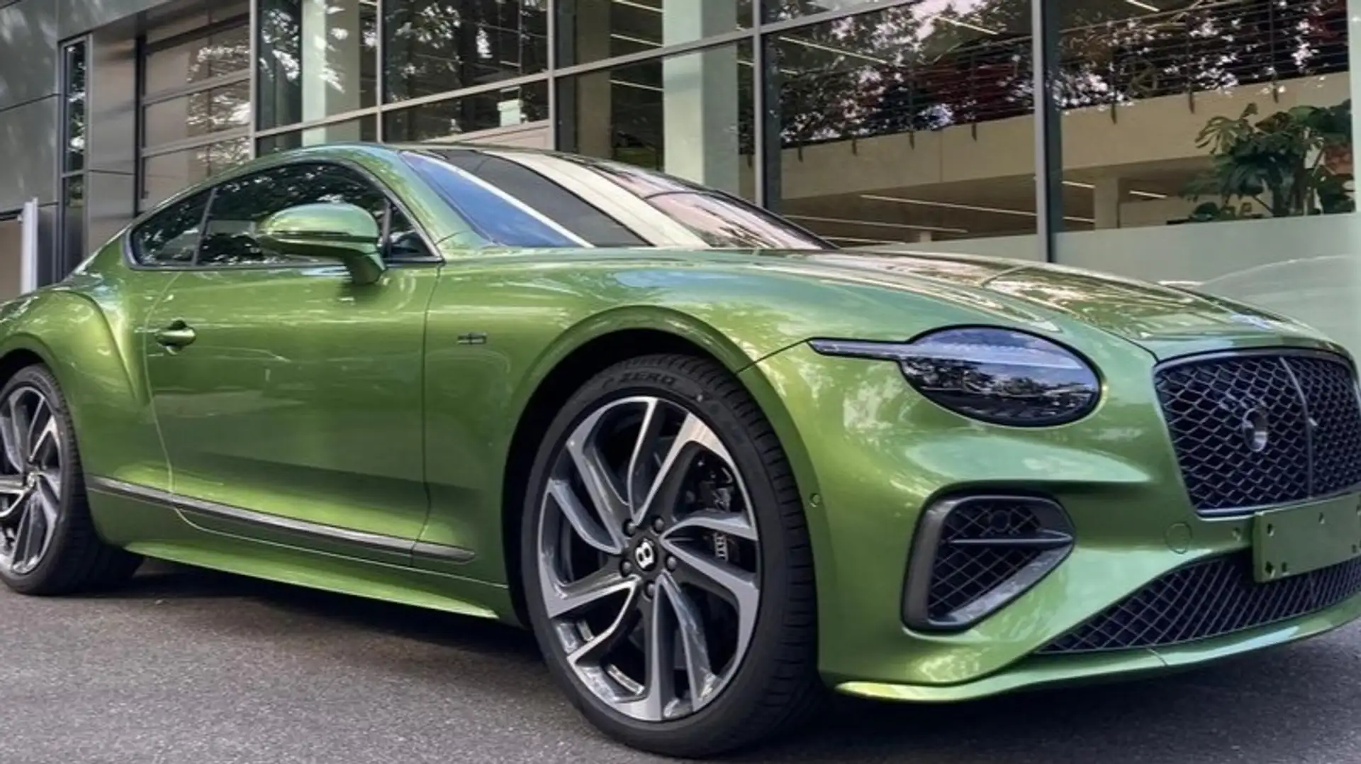 Bentley Continental W12 GT Speed Verde - 1