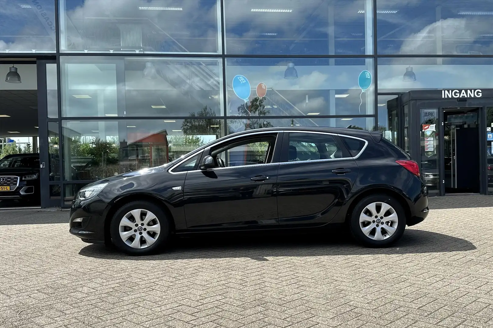 Opel Astra 1.4 Turbo Start/Stop 120pk Business+ Noir - 2