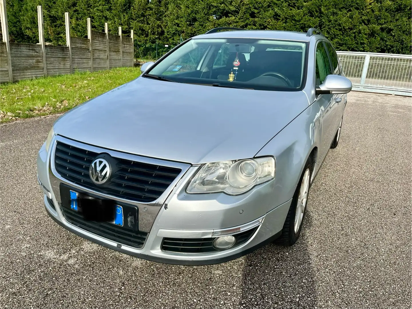 Volkswagen Passat Variant 2.0 tdi Business dpf Grigio - 2