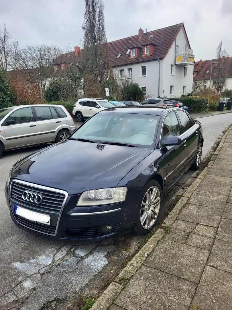 Audi A8 3.0 TDI quattro Blau - 2