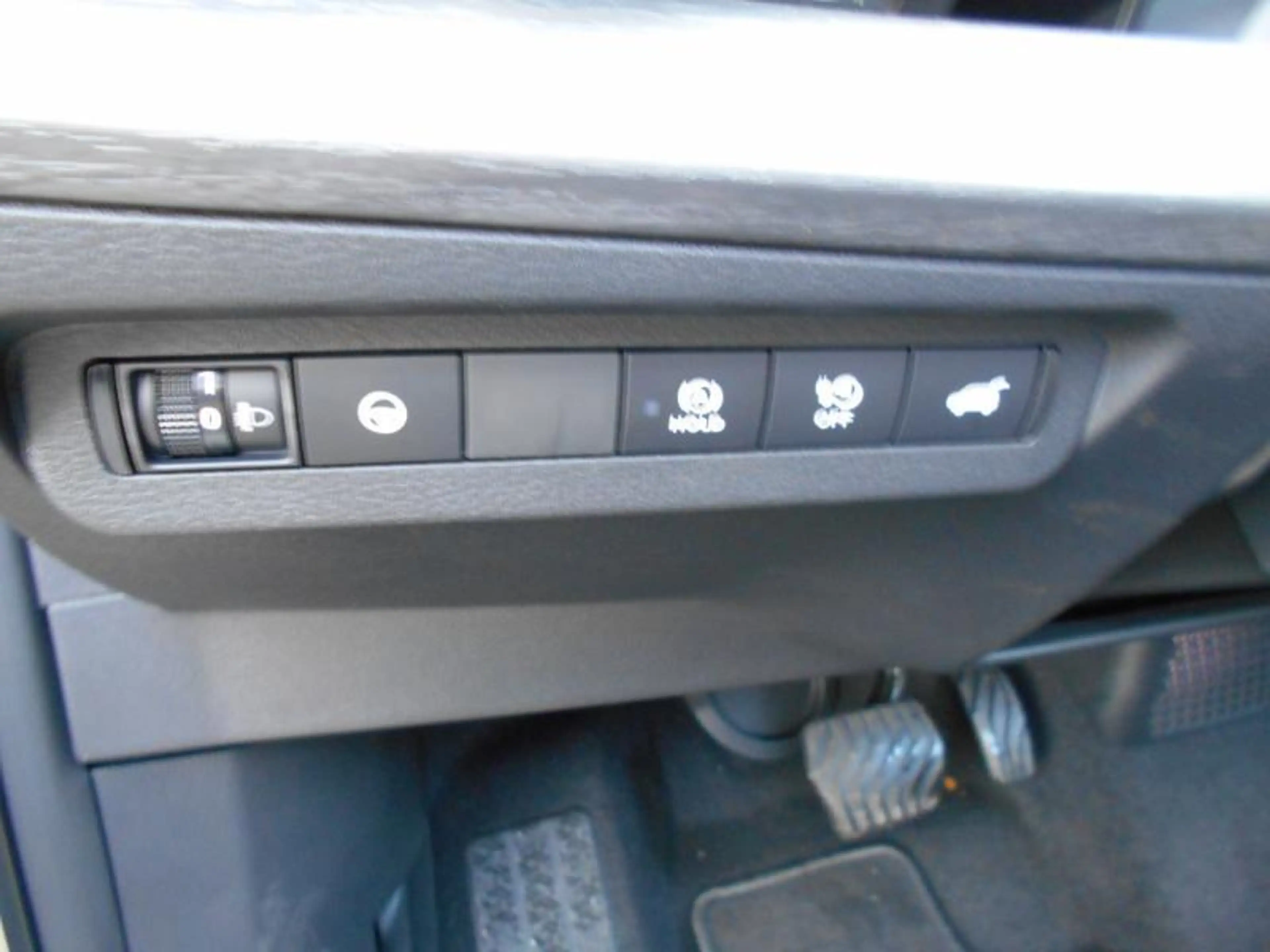 Nissan Ariya 63kWh ADVANCE 2WD — photo 11