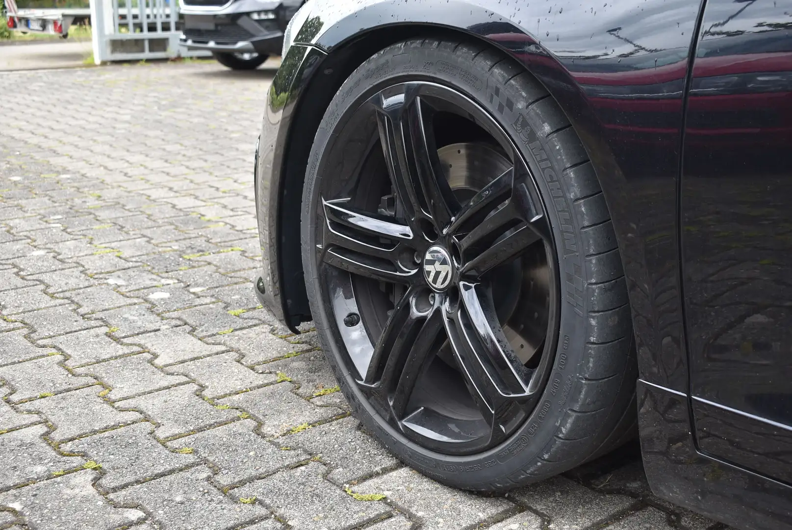 Volkswagen Scirocco 2.0 TSI R DSG Navi DCC KW Schwarz - 2