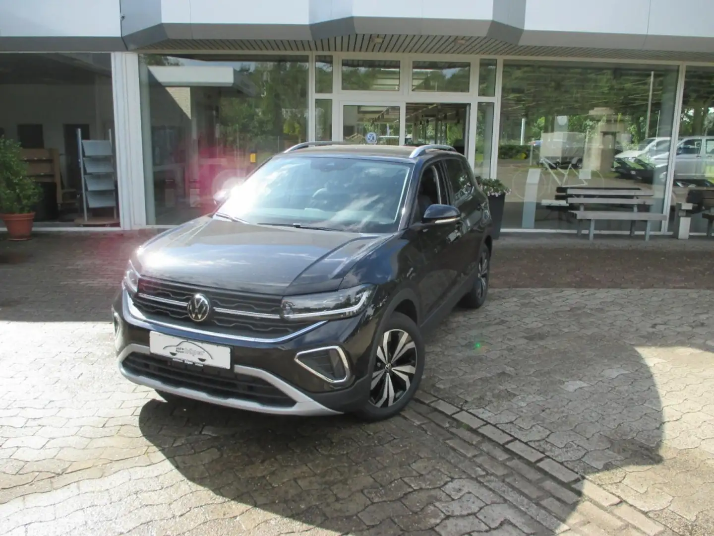 Volkswagen T-Cross Style 1,0 TSI 85 kW DSG Klima Rückfahrkamera Noir - 1