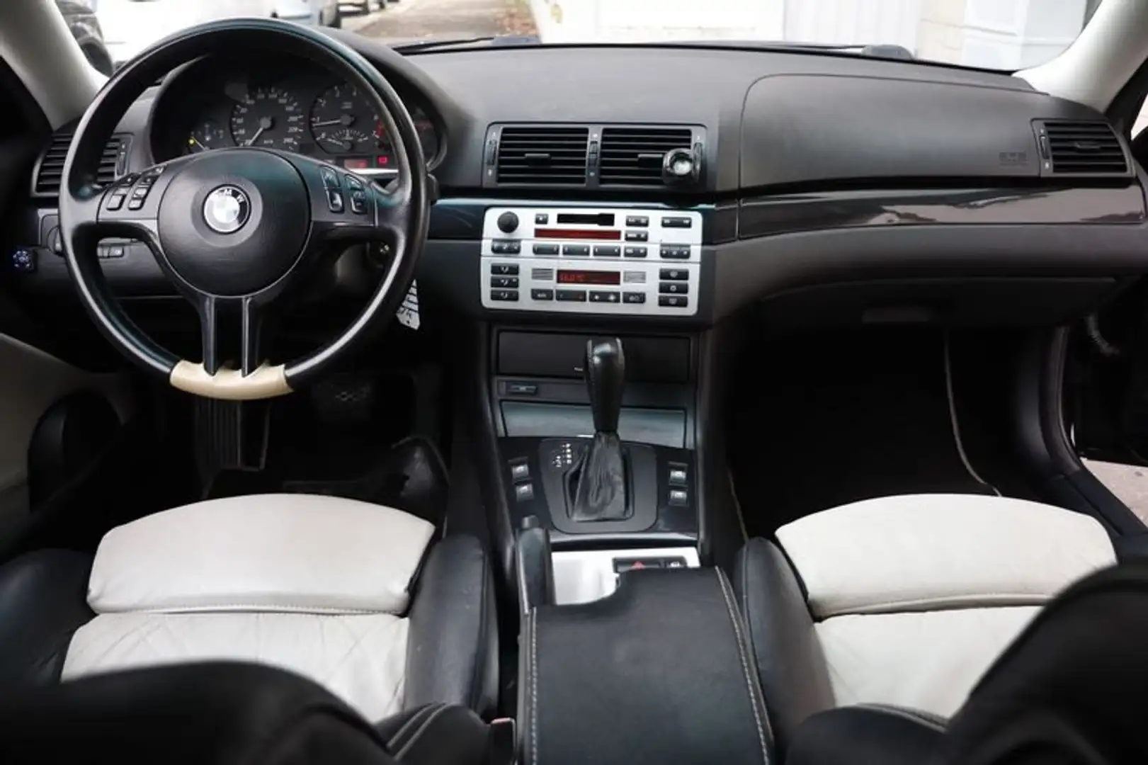 BMW 320 320Ci (2.2) Futura Automatico GPL 2028 Unicopropr Fekete - 2