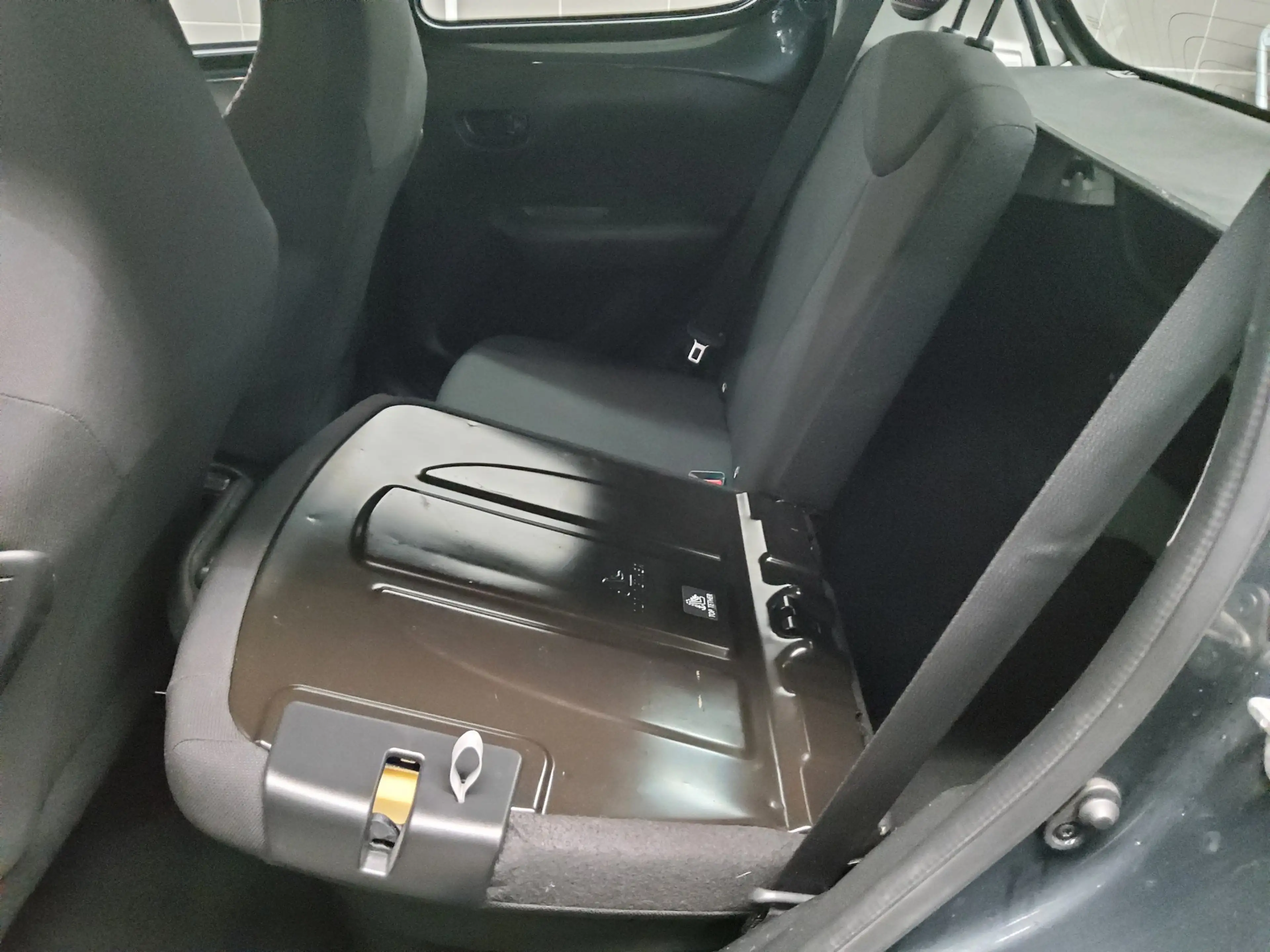 Citroen C1 1.0 Feel RFK Shz BT Klima — photo 12