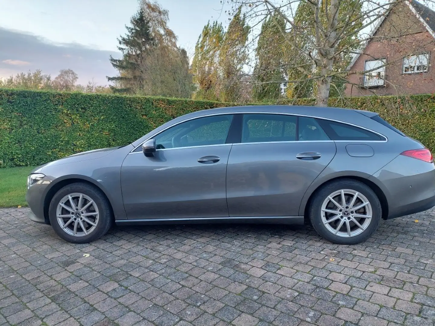 Mercedes-Benz CLA 250 CLA 250 e Shooting Brake - Pano dak - Business Noir - 2