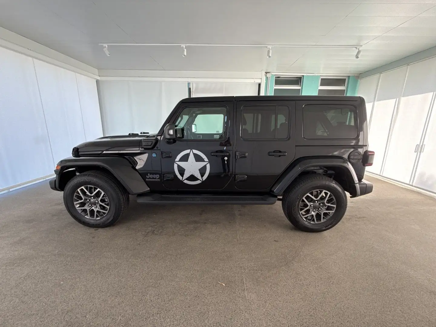 Jeep Wrangler 2.0 PHEV 380CV Unlim. 80th Ann. Auto 4WD Nero - 2