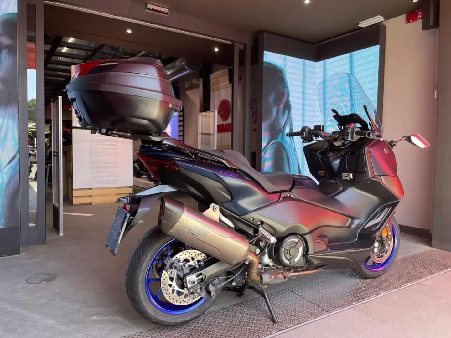 Yamaha TMAX 560 . Bleu - 2